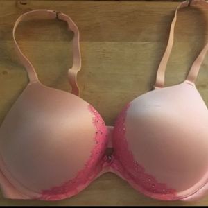 Fredericks of Hollywood Pink/Lace Bra